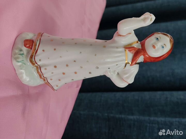 Статуэтка, Юная плясунья,ссср,лфз