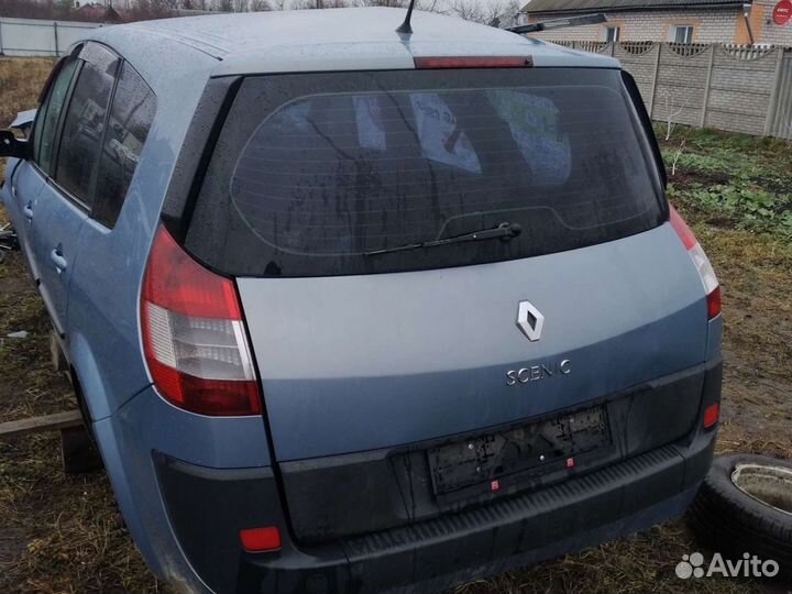 Крышка багажника Рено Гранд Сценик