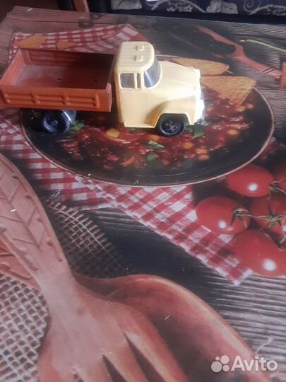 Детские игрушки машины СССР