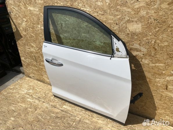 Hyundai Tucson 3 дверь передняя правая