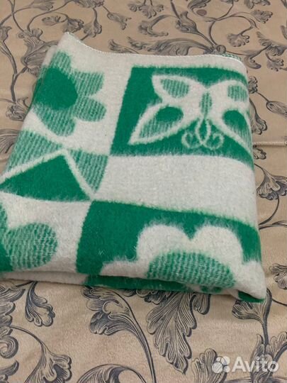 Одеяло шерстяное детское