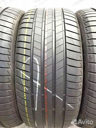 Bridgestone Turanza T005 215/60 R17 96H