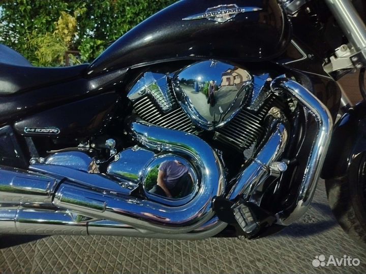 Suzuki Boulevard M109R