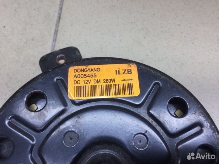 Моторчик вентилятора Hyundai Santa Fe DM 2012