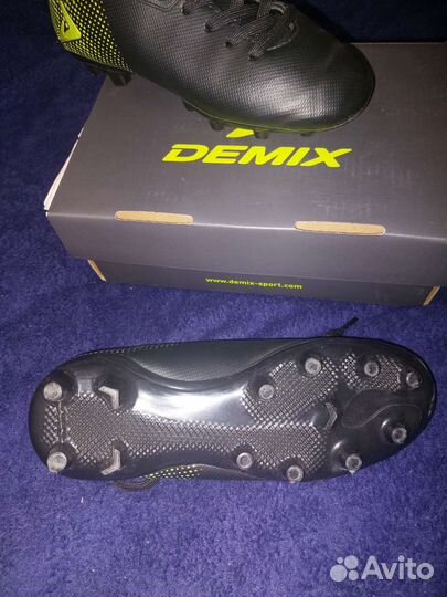 Футбольный буцы размер 30