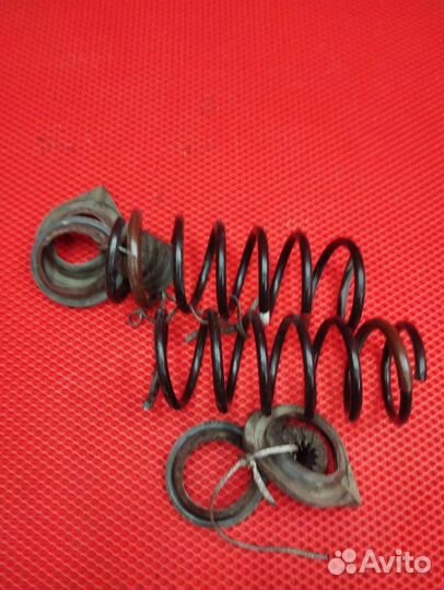 Пружина задняя Toyota Roomy M900A 1KR-FE 2023