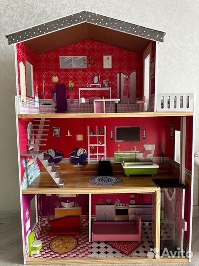 Домик кукольный