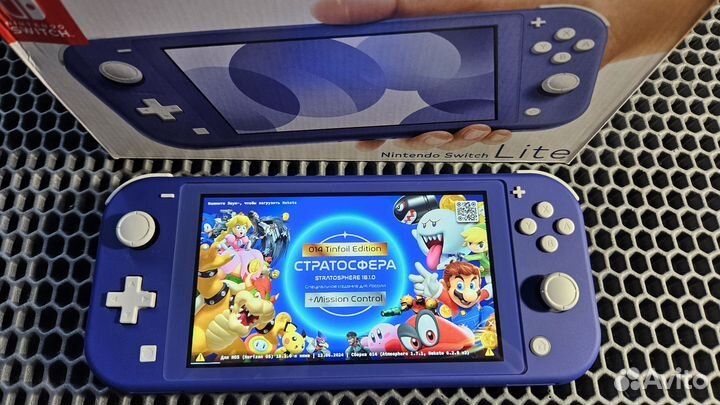 Nintendo switch lite +128gb чип, игры