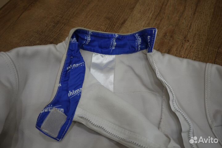 Фехтовальная куртка FIE uhlmann правая женская