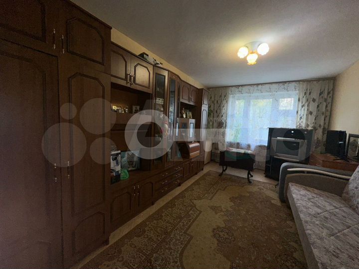 3-к. квартира, 76 м², 1/9 эт.