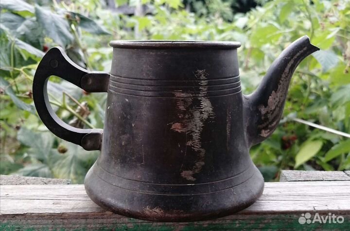 Старинный заварочный чайник