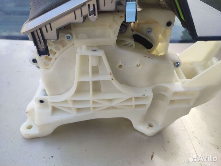 Селектор АКПП Hyundai Solaris 2