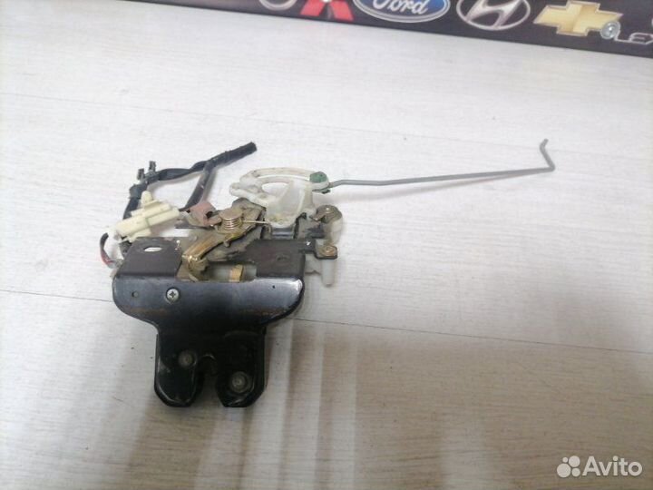 Замок багажника Mazda Mazda6 JM7GG32F051153367 LF