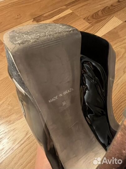 Туфли женские 39 размер Carvela