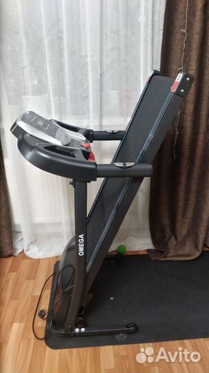 Беговая дорожка Evo Fitness Omega