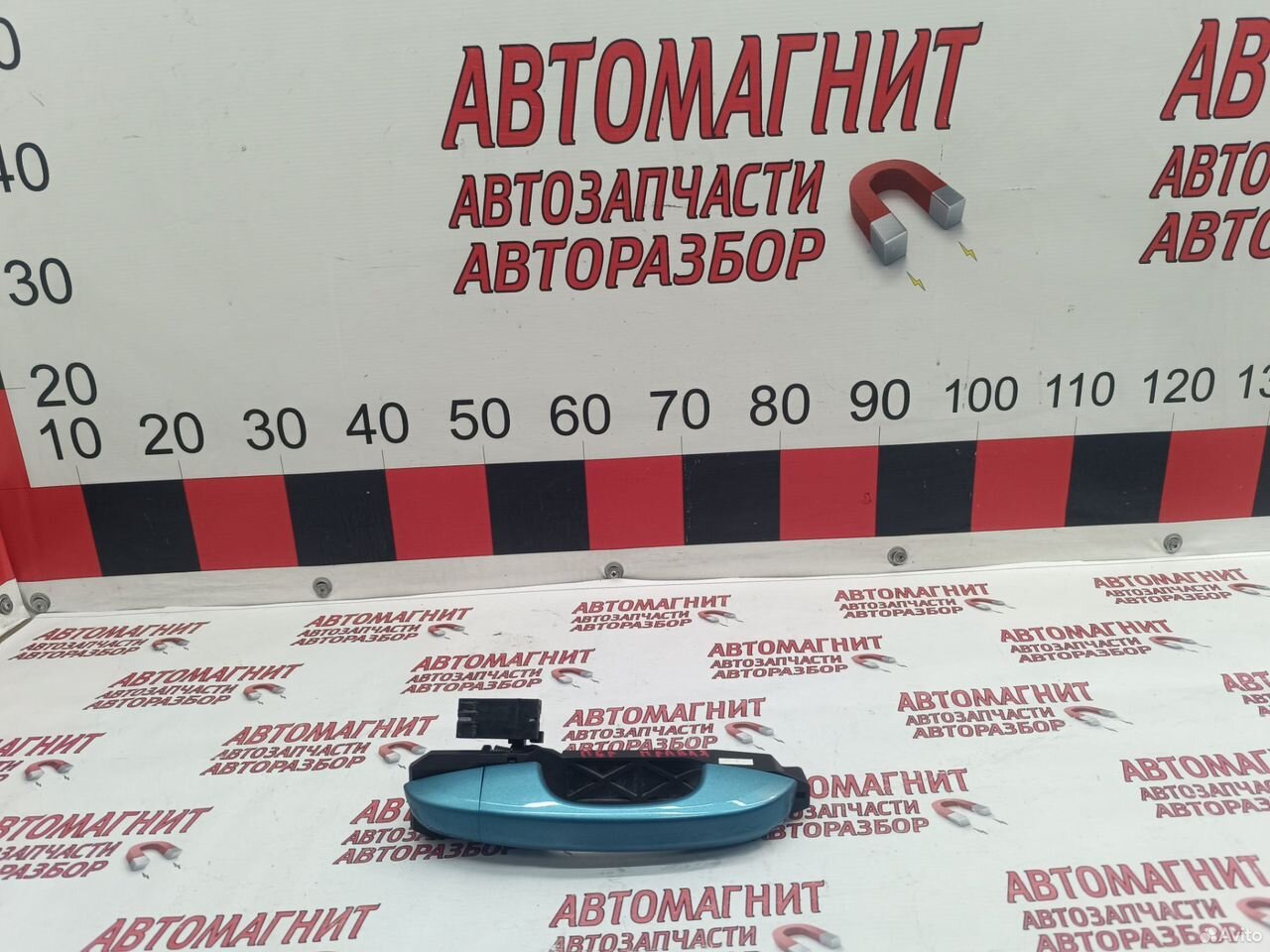 Ручка двери передняя правая Geely Emgrand SS11