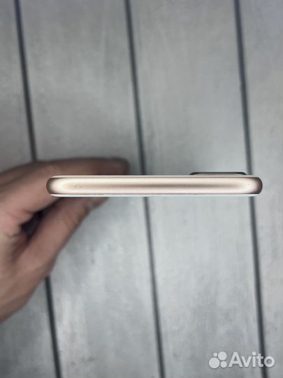 iPhone 8 Plus, 64 ГБ