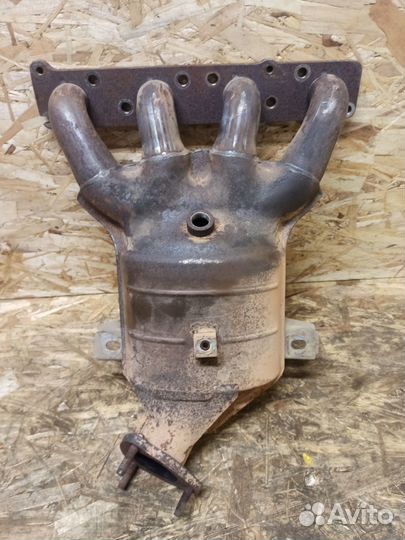 Коллектор с катализатором LADA Vesta 21129