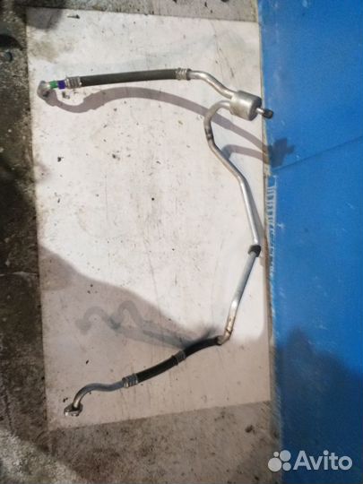 Трубка кондиционера(толстая) Пежо/Ситроен