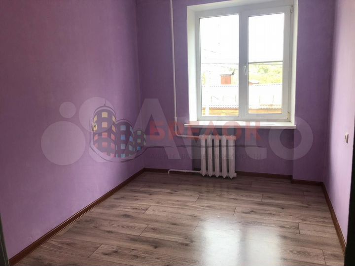 3-к. квартира, 50 м², 2/5 эт.