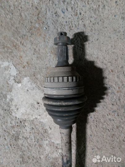 Привод передний правый Lifan Breez 520, 1.3