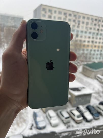 iPhone 11, 64 ГБ