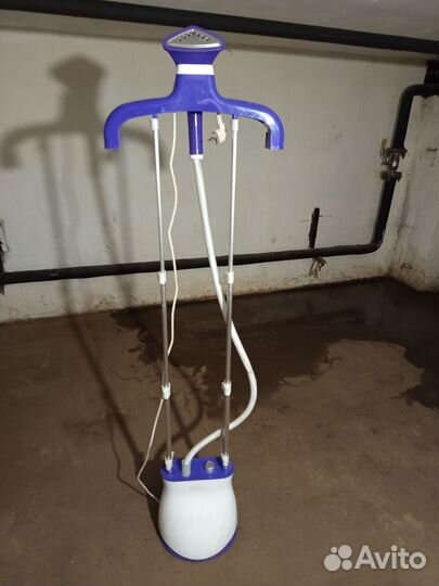 Вертикальный отпариватель Kitfort