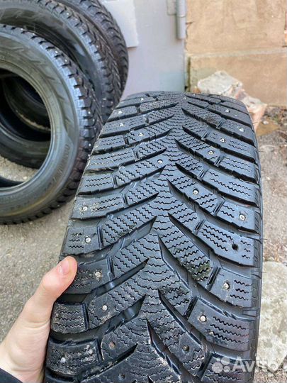 Toyo Observe Ice-Freezer SUV 215/65 R16 98T
