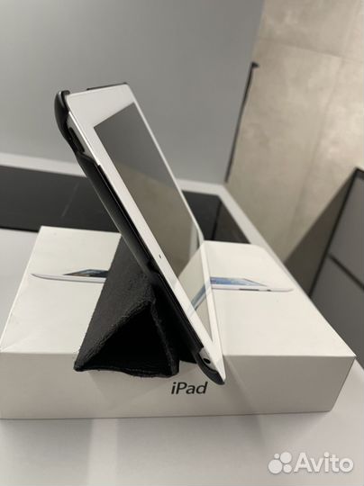 iPad 4 64 gb cellular white и чехол