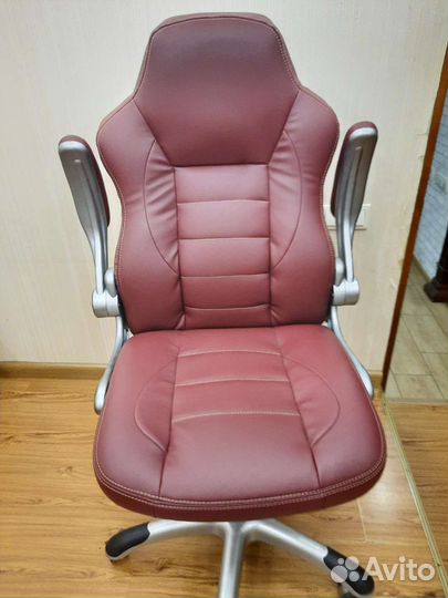 Офисные кресла