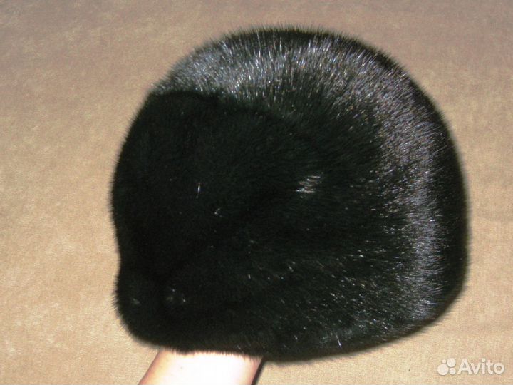 Фабричная норковая шапка р.56-57