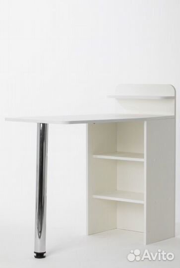 Стол маникюрный