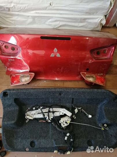 Богажник на лансер 10