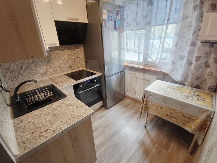 2-к. квартира, 44 м², 1/5 эт.