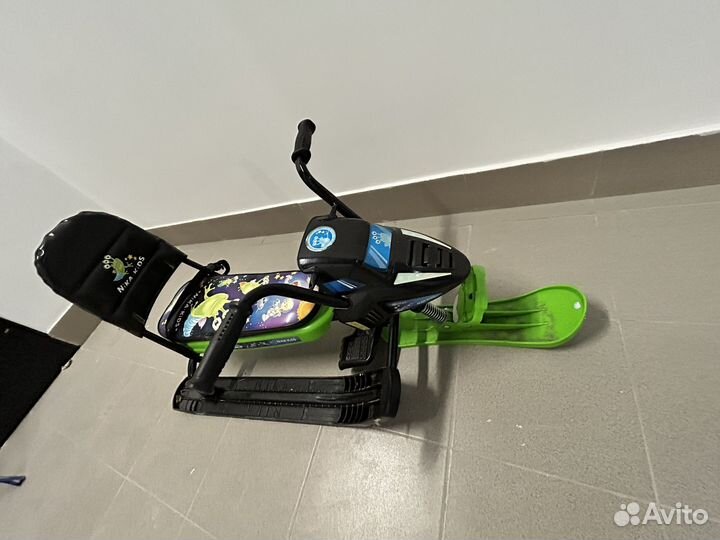 Детский снегокат