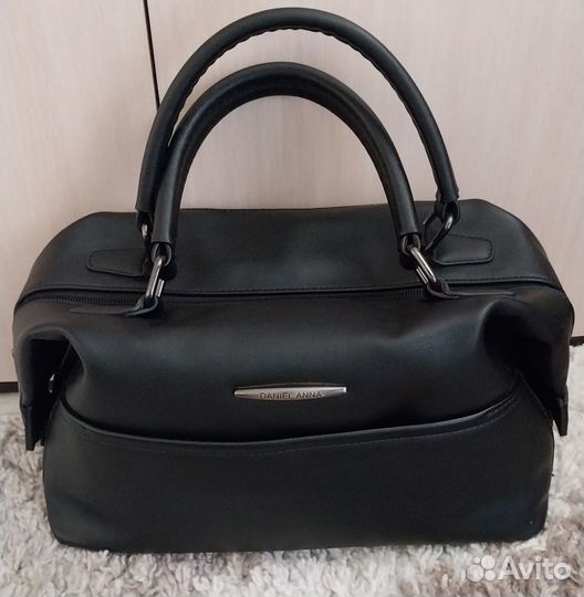 Женские сумки