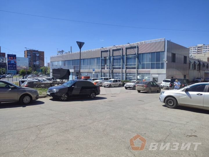 Помещение на первой линии Московского шоссе