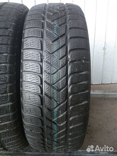 Pirelli Winter Sottozero 3 205/55 R17