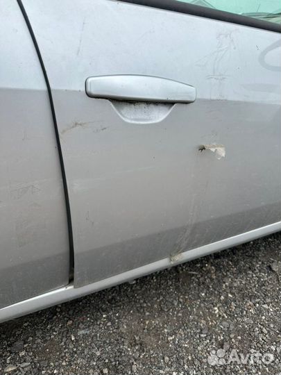 Дверь передняя правая Renault Symbol 2 2008-2012