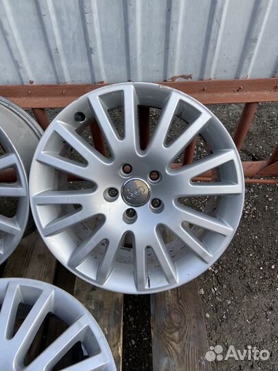 Оригинальные диски Audi r17