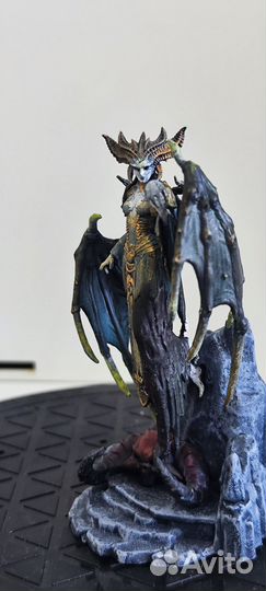 Фигурка Лилит из игры Diablo 4