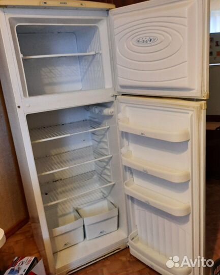Продам холодильник бу
