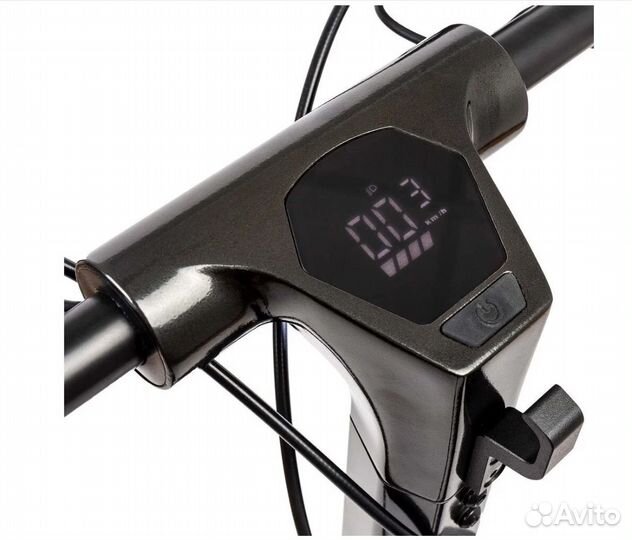 Новый электросамокат hiper Triumph M120