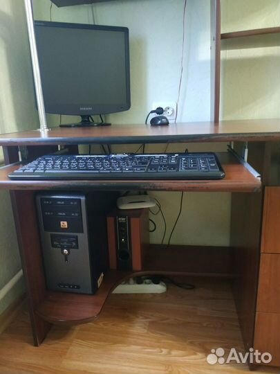 Компьютерный столик бу