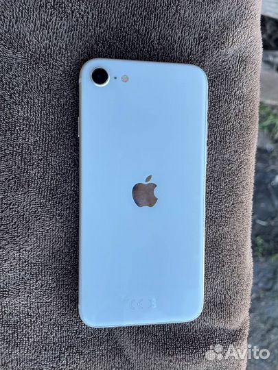 iPhone SE (2020), 64 ГБ