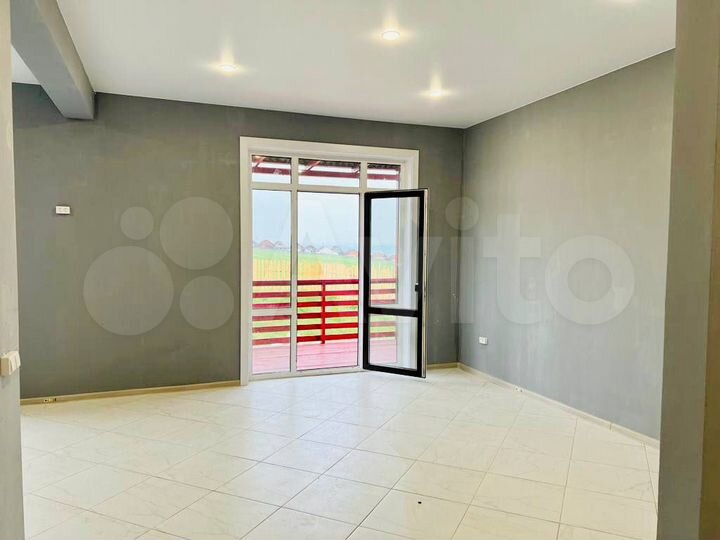 Дом 90 м² на участке 8 сот.