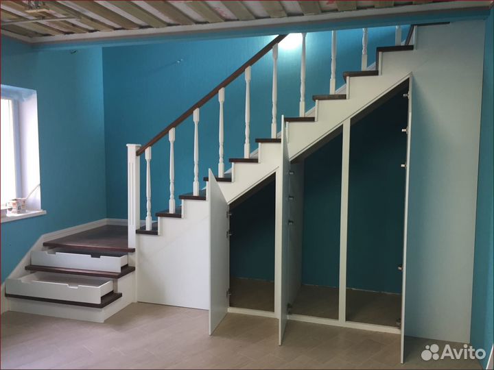 Деревянная лестница