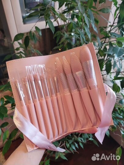 Набор кистей для макияжа