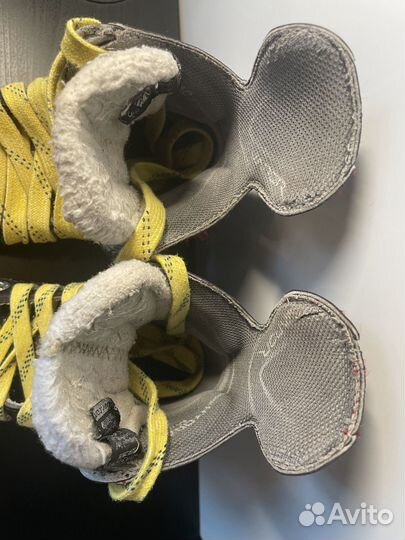 Хоккейные коньки bauer