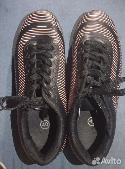 Футзалки 40 размер